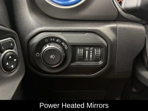 Used 2022 Jeep Wrangler Unlimited Sport w/ Sun And Sound Package AWD/4WD image 27