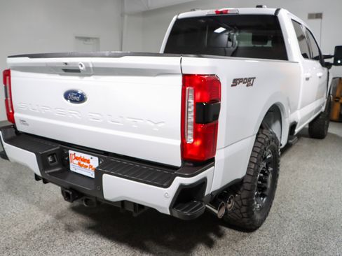 Used 2023 Ford F250 Lariat w/ Sport Appearance Package AWD/4WD image 8
