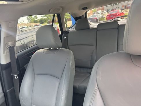Used 2018 Subaru Outback 3.6R Limited AWD/4WD image 15