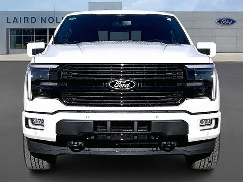 New 2025 Ford F150 Platinum w/ FX4 Off-Road Package image 15