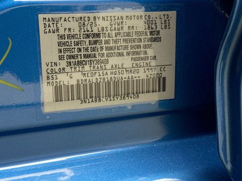 Used 2025 Nissan Sentra SV image 12