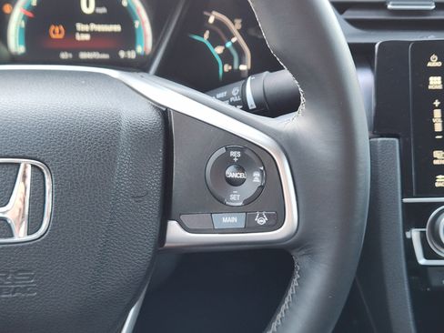 Used 2017 Honda Civic Touring image 33