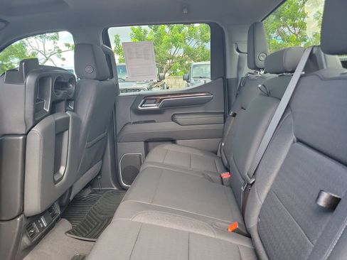 Used 2024 GMC Sierra 1500 Elevation AWD/4WD image 12