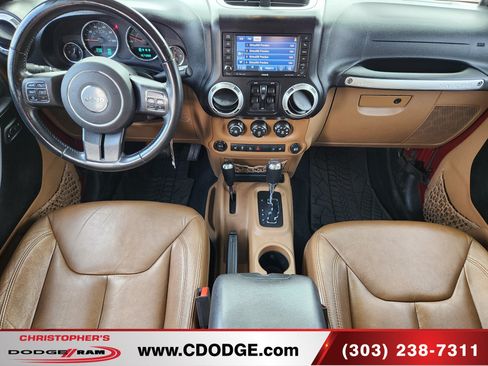 Used 2013 Jeep Wrangler Unlimited Rubicon w/ Connectivity Group AWD/4WD image 19