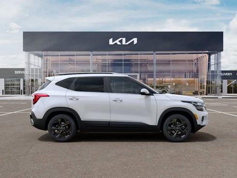 New 2026 Kia Seltos EX FWD image 7