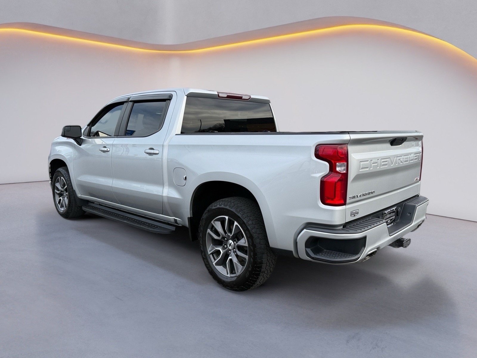 Used 2021 Chevrolet Silverado 1500 RST AWD/4WD image 5