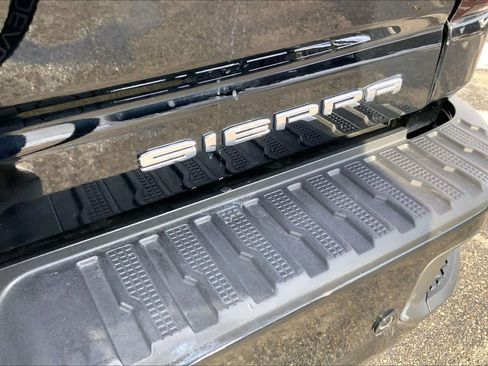 Used 2020 GMC Sierra 3500 Denali w/ Denali Ultimate Package image 9