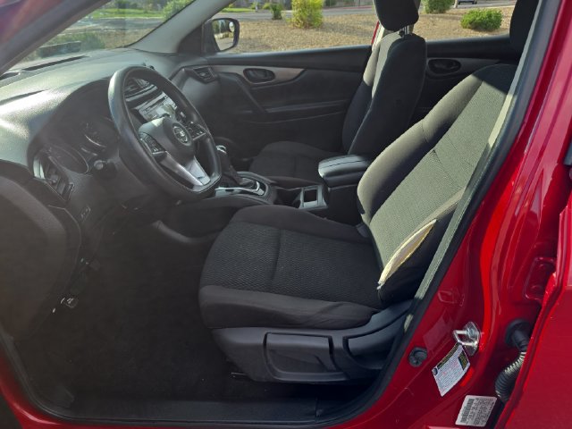 Used 2018 Nissan Rogue Sport S FWD image 12