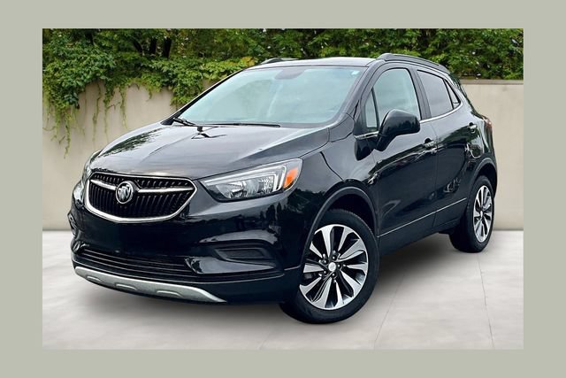 Used 2022 Buick Encore Preferred w/ Safety Package AWD/4WD image 1