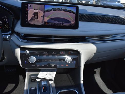 New 2026 INFINITI QX60 Autograph w/ Autograph Tech Package image 19