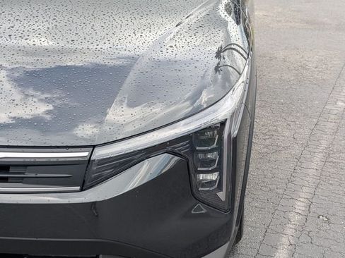 New 2026 Kia K4 FWD image 10