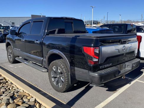 Used 2020 Nissan Titan Platinum Reserve w/ Moonroof Package image 7