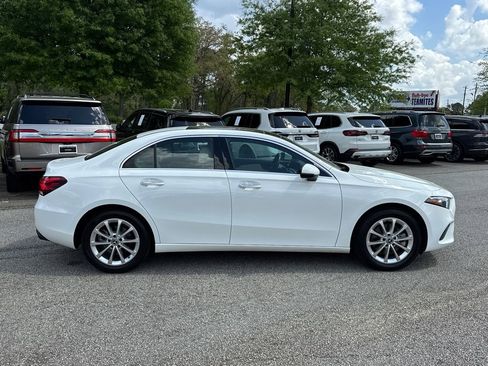 Used 2019 Mercedes-Benz A 220 4MATIC image 8