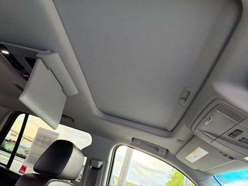 Used 2016 Chevrolet Tahoe LT image 23