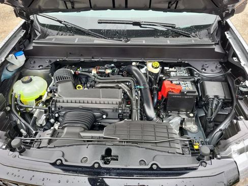 New 2026 Ford Maverick XLT w/ XLT Luxury Package AWD/4WD image 17