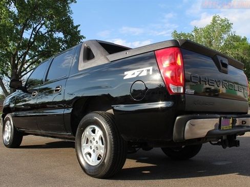 Used 2004 Chevrolet Avalanche Z71 image 30