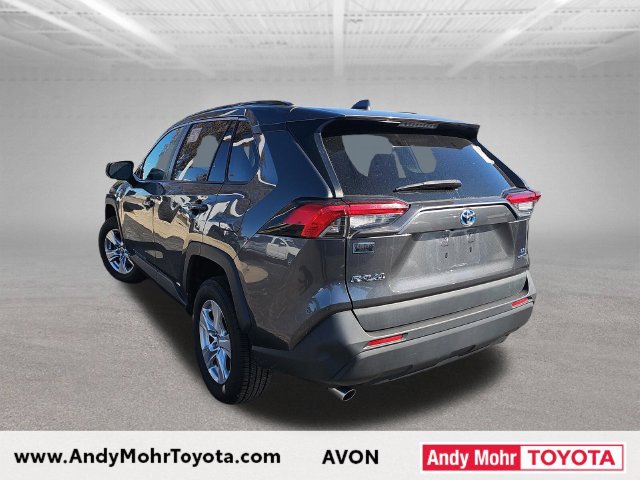 Used 2020 Toyota RAV4 LE AWD/4WD image 5