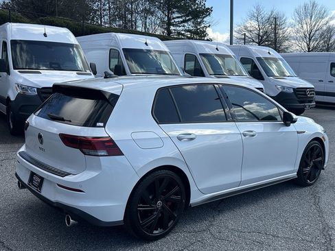 Used 2022 Volkswagen GTI SE image 8