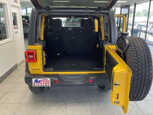 Used 2021 Jeep Wrangler Unlimited Sport AWD/4WD image 21