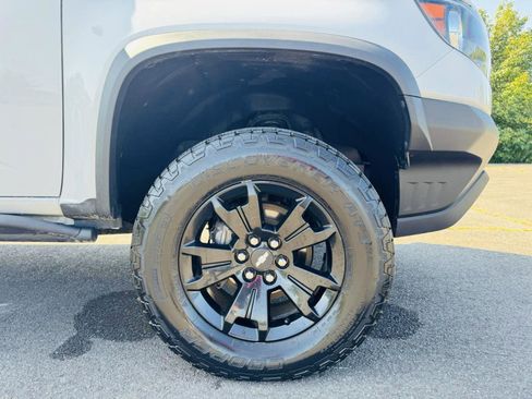 Used 2019 Chevrolet Colorado ZR2 w/ ZR2 Dusk Special Edition image 47