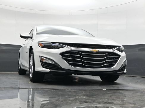Used 2023 Chevrolet Malibu LT FWD image 48