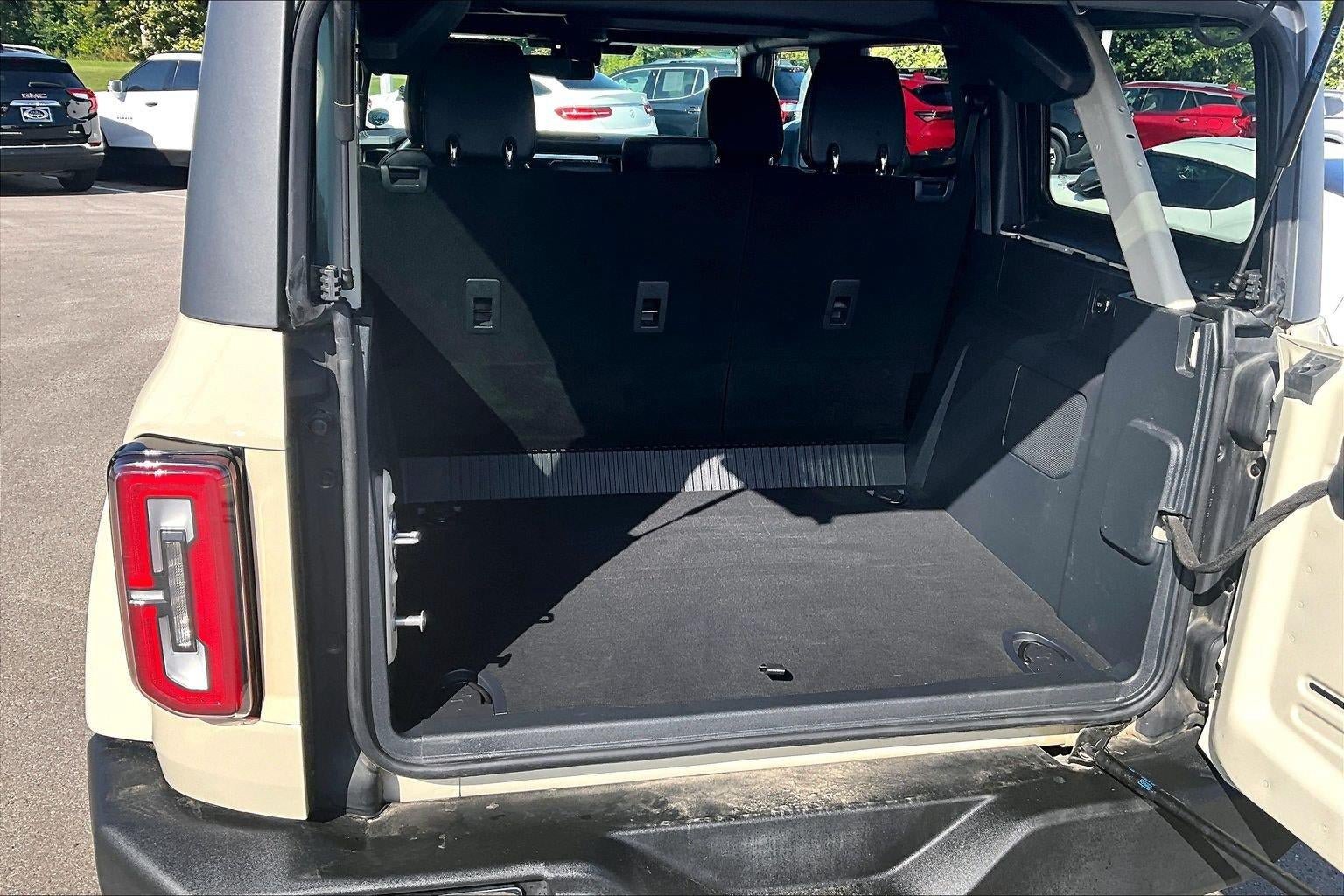 Used 2026 Ford Bronco Outer Banks AWD/4WD image 4