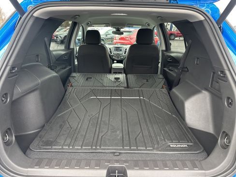 Used 2024 Chevrolet Equinox LT w/ LPO, Floor Liner Package image 11
