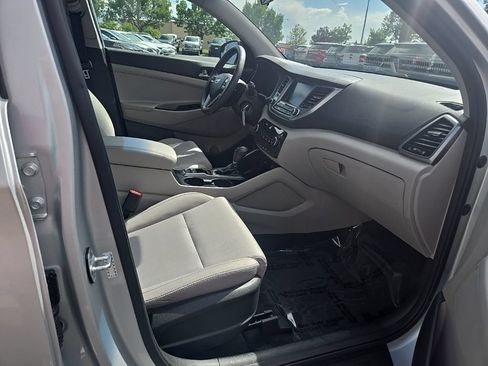 Used 2018 Hyundai Tucson SEL AWD/4WD image 27