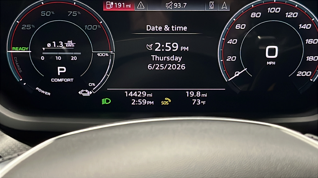Used 2023 Audi RS e-tron GT w/ Ceramic Brake Package AWD/4WD image 18