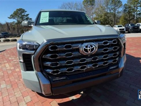 Used 2025 Toyota Tundra Platinum image 4