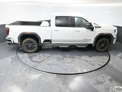 Used 2024 GMC Sierra 2500 AT4 w/ AT4 Preferred Package image 49