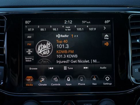 Used 2019 Jeep Grand Cherokee Limited image 14