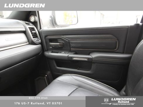 Used 2021 RAM 2500 Limited AWD/4WD image 35