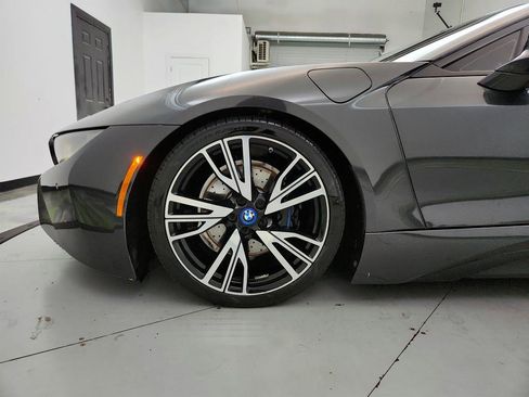 Used 2015 BMW i8 AWD/4WD image 29