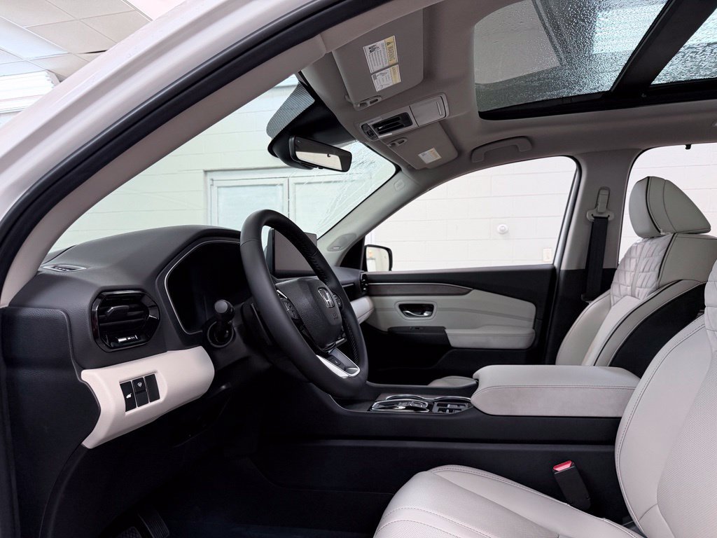 New 2026 Honda Pilot Elite image 16