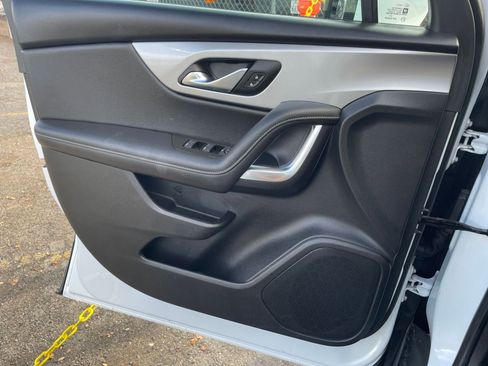 Used 2025 Chevrolet Blazer LT image 20