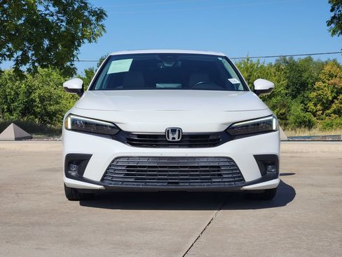 Certified 2022 Honda Civic Touring image 2