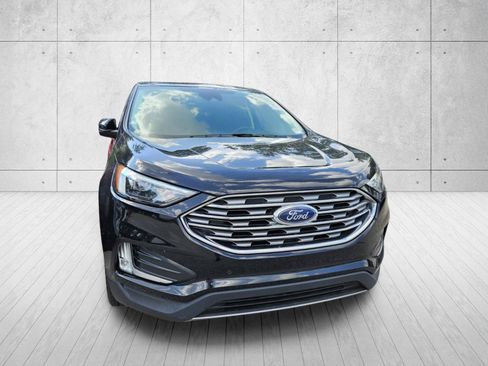 Used 2024 Ford Edge Titanium AWD/4WD image 4