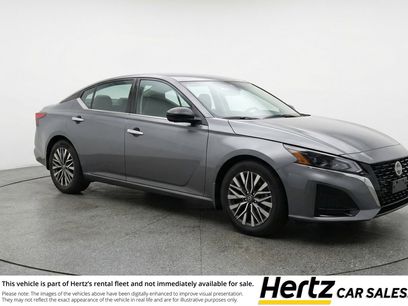 Used 2025 Nissan Altima 2.5 SV