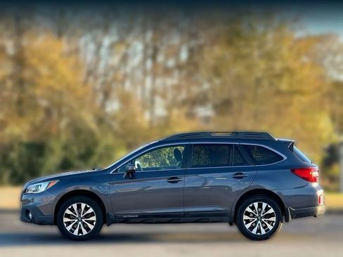 Used 2015 Subaru Outback 2.5i Limited image 8
