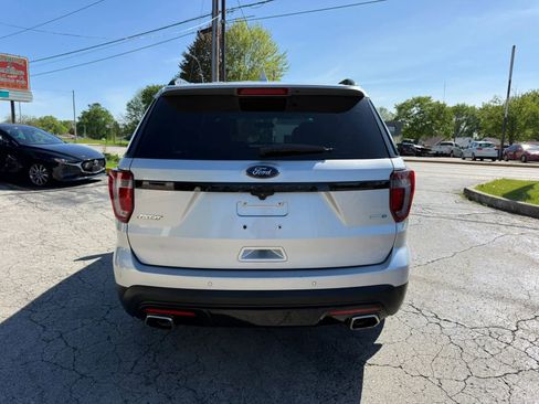 Used 2017 Ford Explorer Sport AWD/4WD image 4