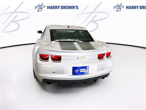 Used 2010 Chevrolet Camaro SS w/ RS Package RWD image 9