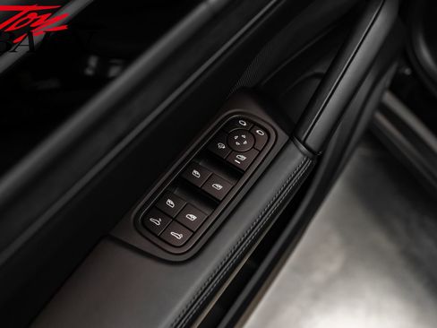 Used 2025 Porsche Cayenne GTS image 20