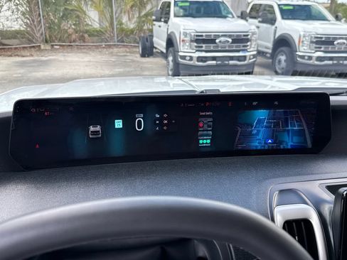 Certified 2025 Ford Expedition Active RWD image 17