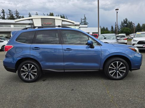 Used 2017 Subaru Forester 2.0XT Premium w/ Popular Package #2A AWD/4WD image 8