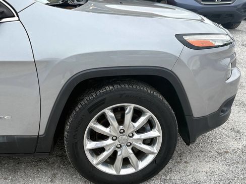 Used 2015 Jeep Cherokee Limited AWD/4WD image 11