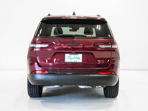 New 2025 Jeep Grand Cherokee L Altitude AWD/4WD image 6