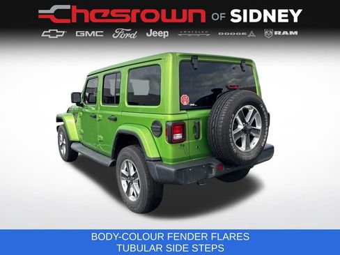Used 2019 Jeep Wrangler Unlimited Sahara w/ Uconnect 4C Nav & Sound Group AWD/4WD image 3