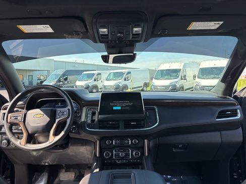 Used 2023 Chevrolet Tahoe High Country AWD/4WD image 35