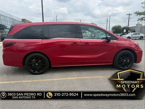 Used 2025 Honda Odyssey Sport-L image 7